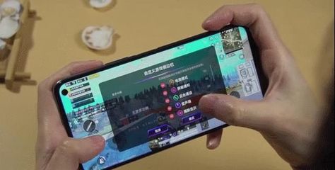 和平精英变声版怎么开挂