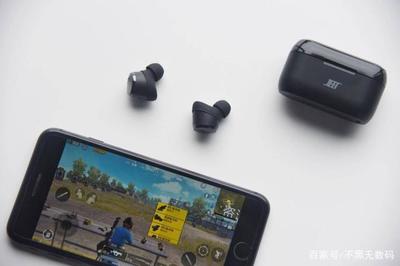 和平精英怎么不能挂耳机