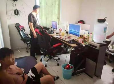 和平精英sk2辅助怎么打开