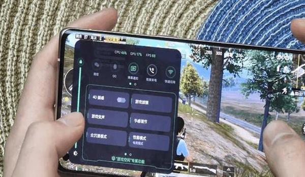 oppo 和平精英怎么开挂（如何举报和平精英外挂）