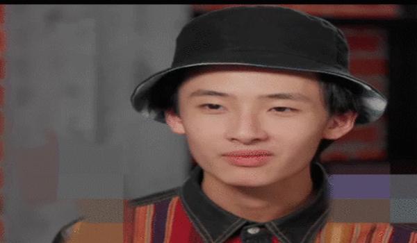 和平精英动态上方怎么挂字（和平精英个性签名的字数限制）