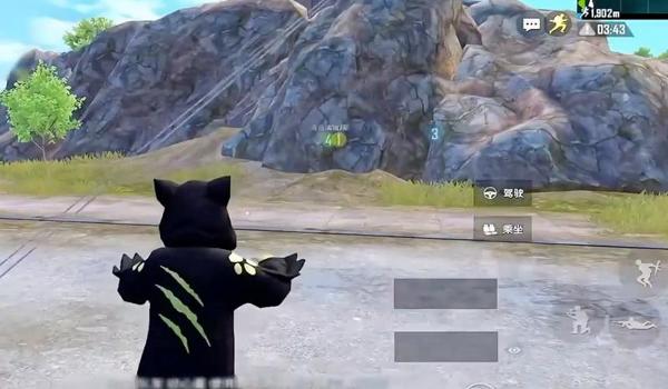 和平精英怎么挂烟雾弹视频（和平精英烟雾弹投掷技巧）